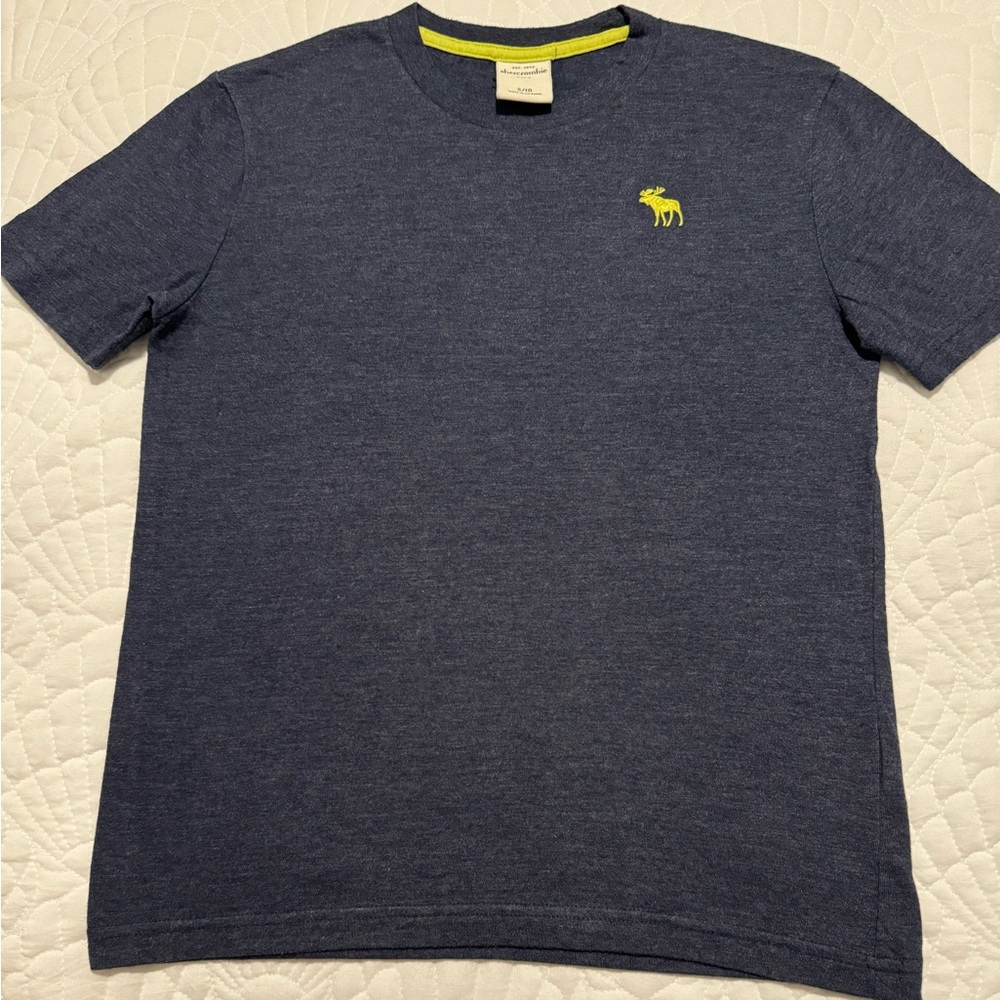 Abercrombie Kids TShirt - Size S (10)